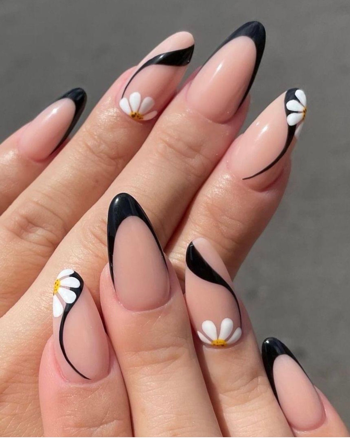 Castle Nails nail photo 8